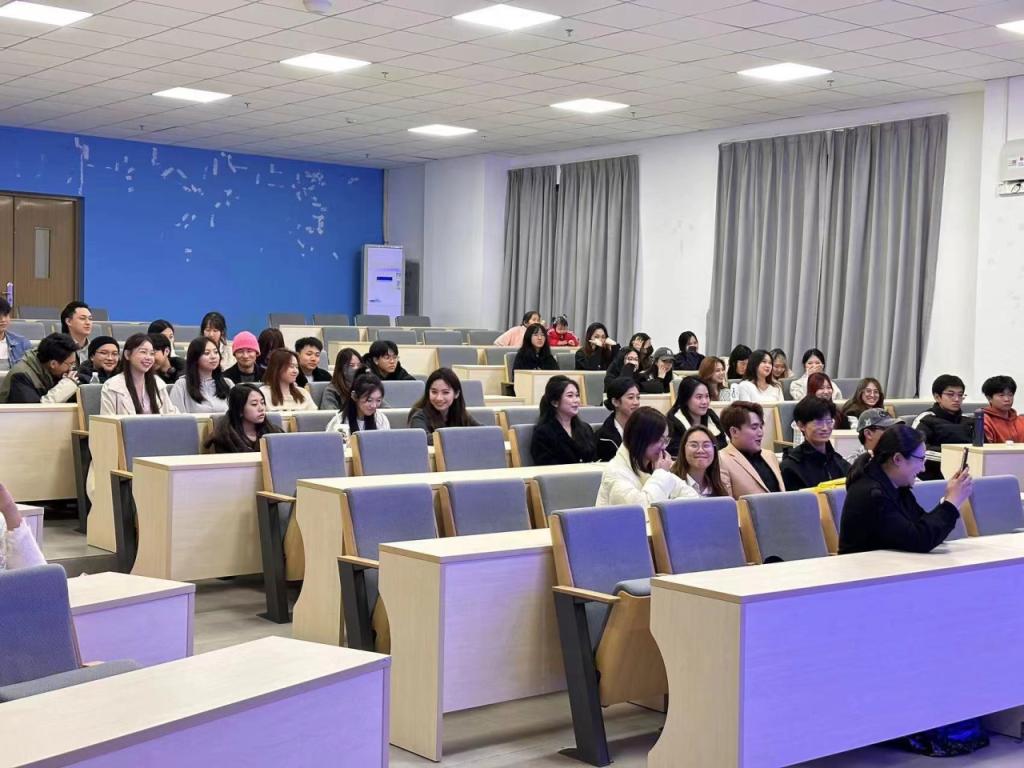 EA3E6AABEBADF0C5E2210659FA6_6EE01700_1923E