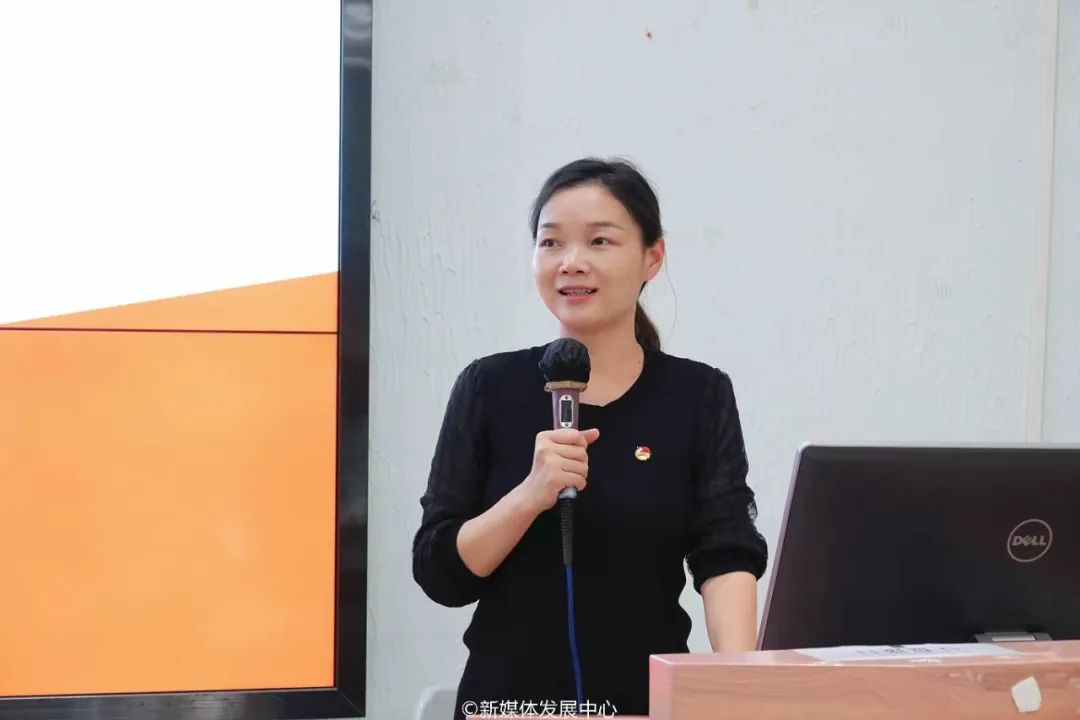 AD5661D579FBEF5BD4D707F9D23_AC052181_4AAF8