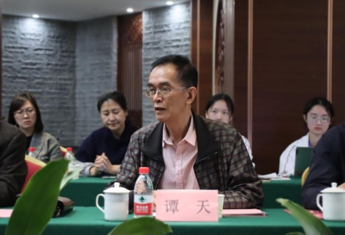 17FC061B541F5B9883CD7A50DC0_F1680452_1981B