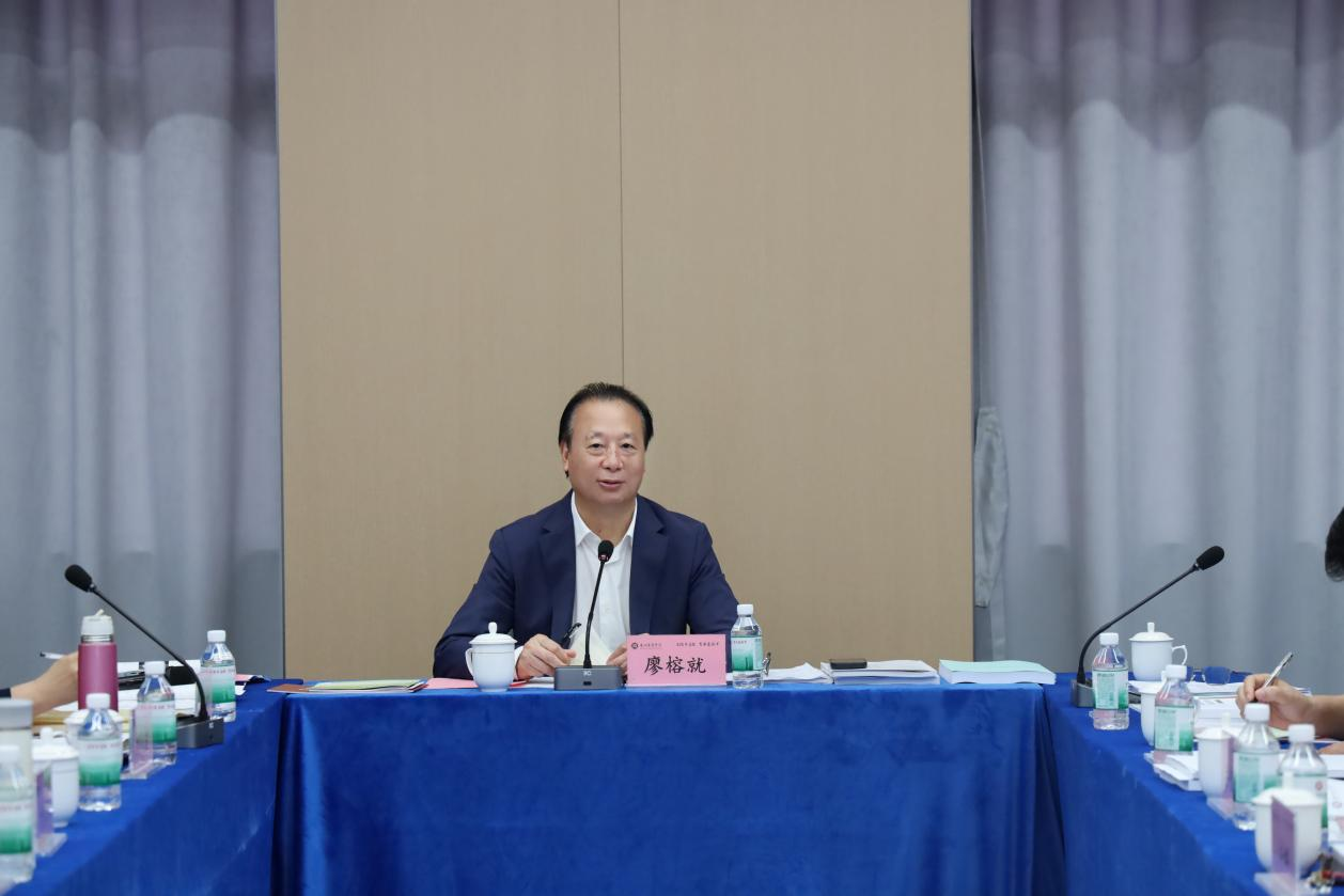 AE2602A1E890D00660403D8FCA6_FB1E1A20_76382 76382