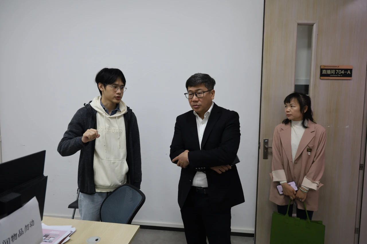 D908C659F10AC7E5D744158606C_BB43E7E5_11D7C