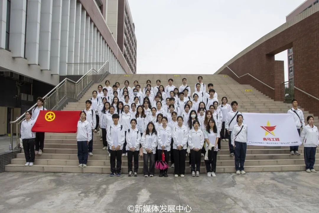 12DA2D359773F98A8E954FDF36B_DA7D7CFE_CB699