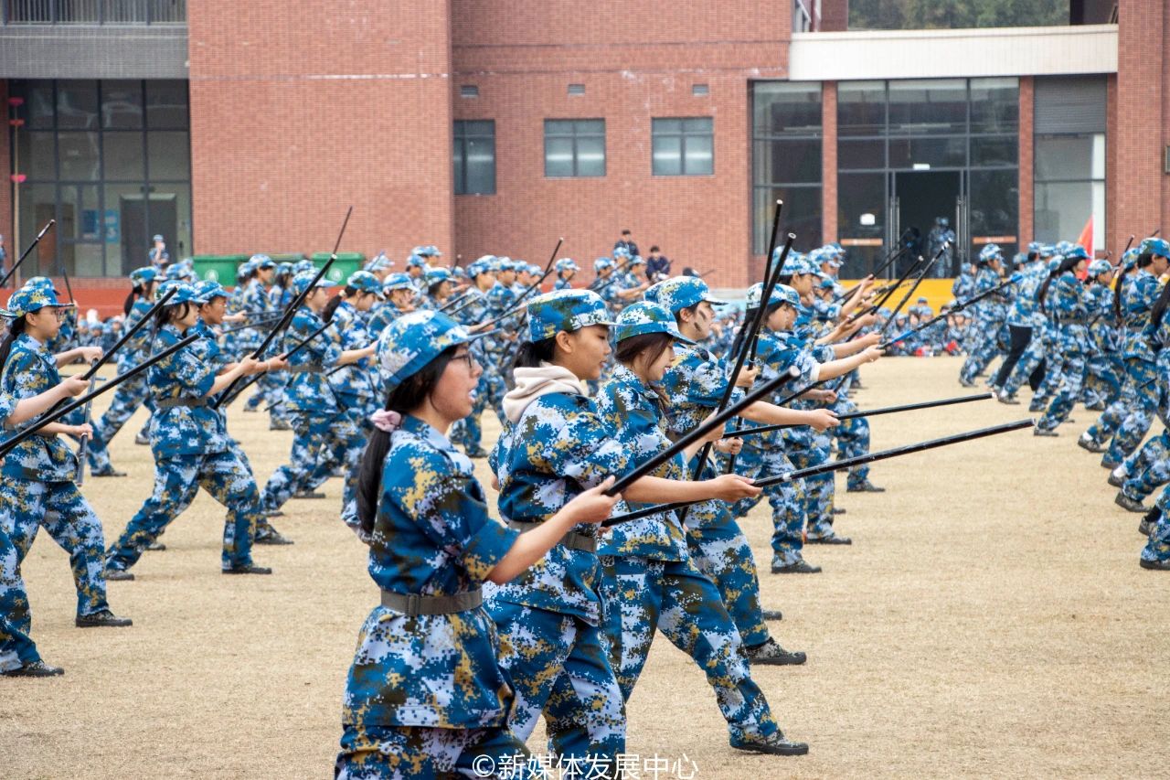 A1DAA85B6F3F1D022AD53012CF4_5ABDDF61_3FC27