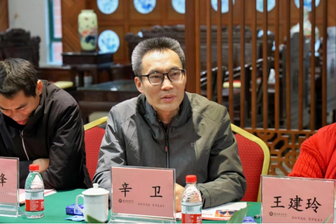 B67333385B07ED4BB87E2F0524F_4E20F4CF_73076