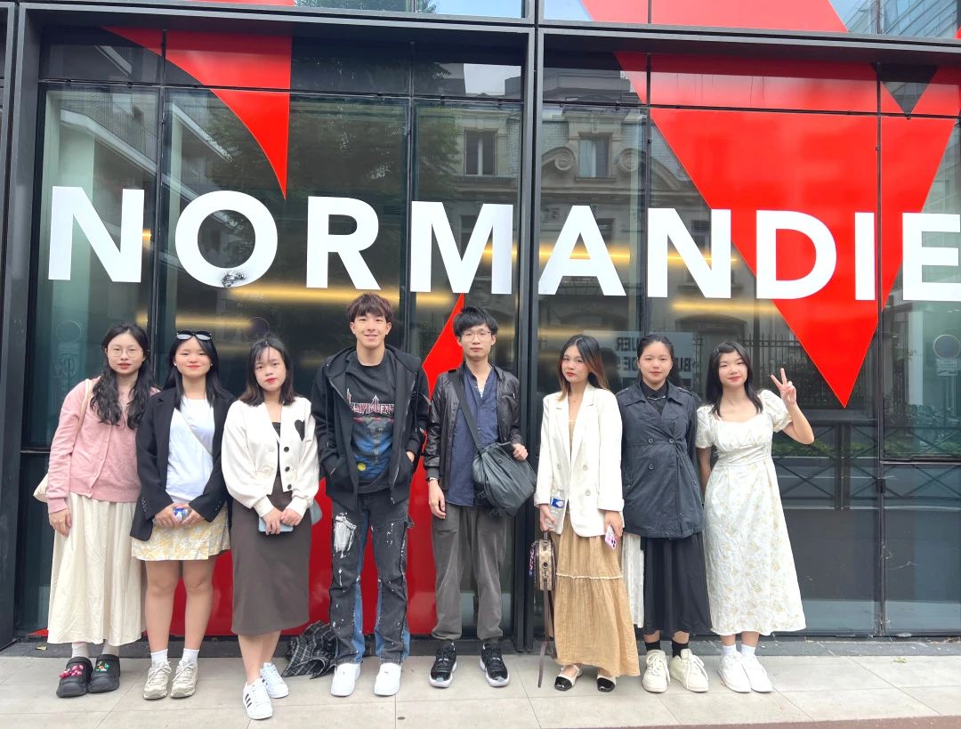 82AA41FF7E8FF62007F85ED5310_C01203FB_25F4A