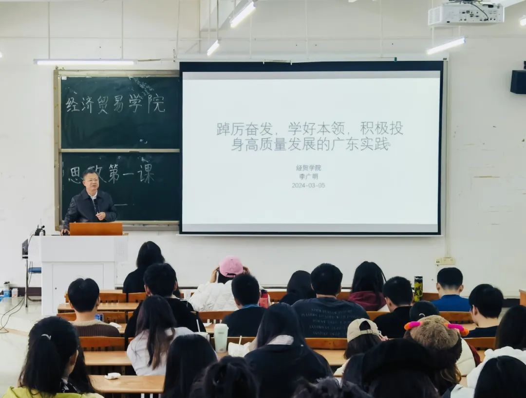 73F81CEACA450CEAD8390C74ECB_F184F99F_8F62A