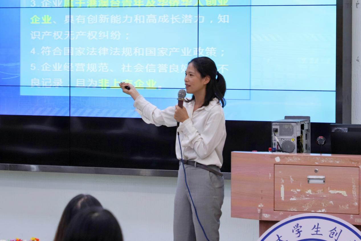 7B46539D5428C216349B888AEAD_CD094954_BF5B2 7B46539D5428C216349B888AEAD_CD094954_BF5B2