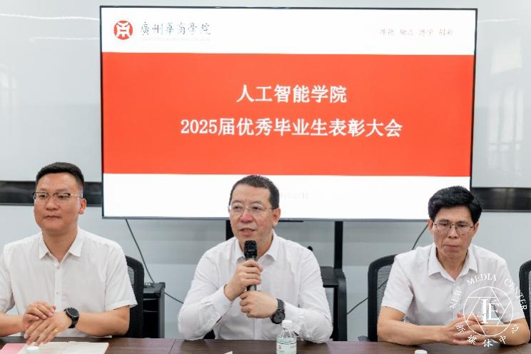 CB6E213940E8B014B22949744A4_689297BE_4A4CC 4A4CC