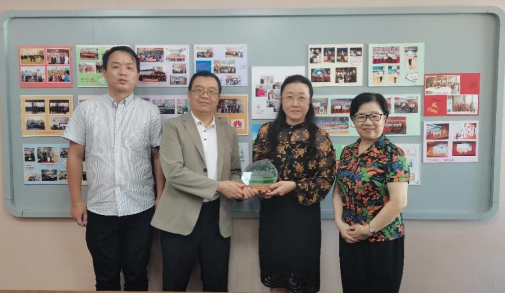 A0F1D4AB245F7A9E009A43D31D6_81B3CAA2_129AE