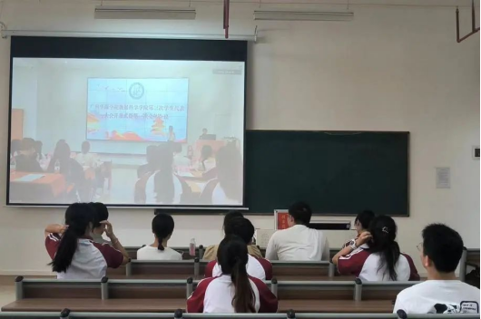 10E04BBE21B7EF7BFC9D24809CE_2D07E81B_B696B