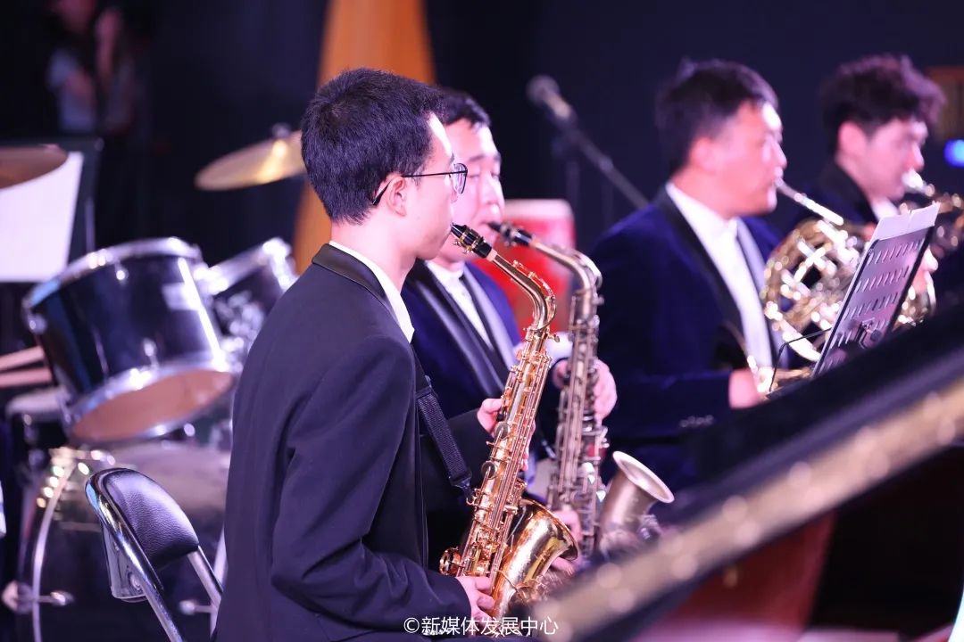 0F9CBAAE067C30BEBF1EFDEC8EA_03DEA9BC_18974