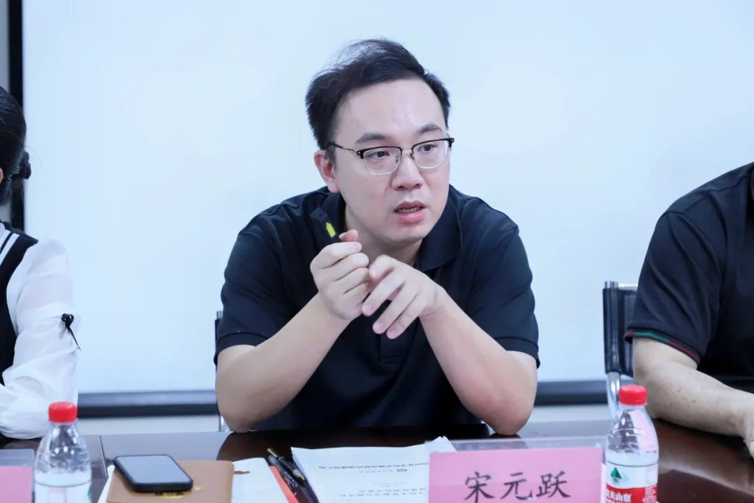 C303531E9860BCE8265E3F9F9FE_899CD667_72A9B