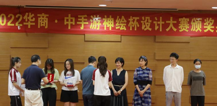 BB8BEF57FAB2FEA69140338E5F6_56385D0A_4FDF3