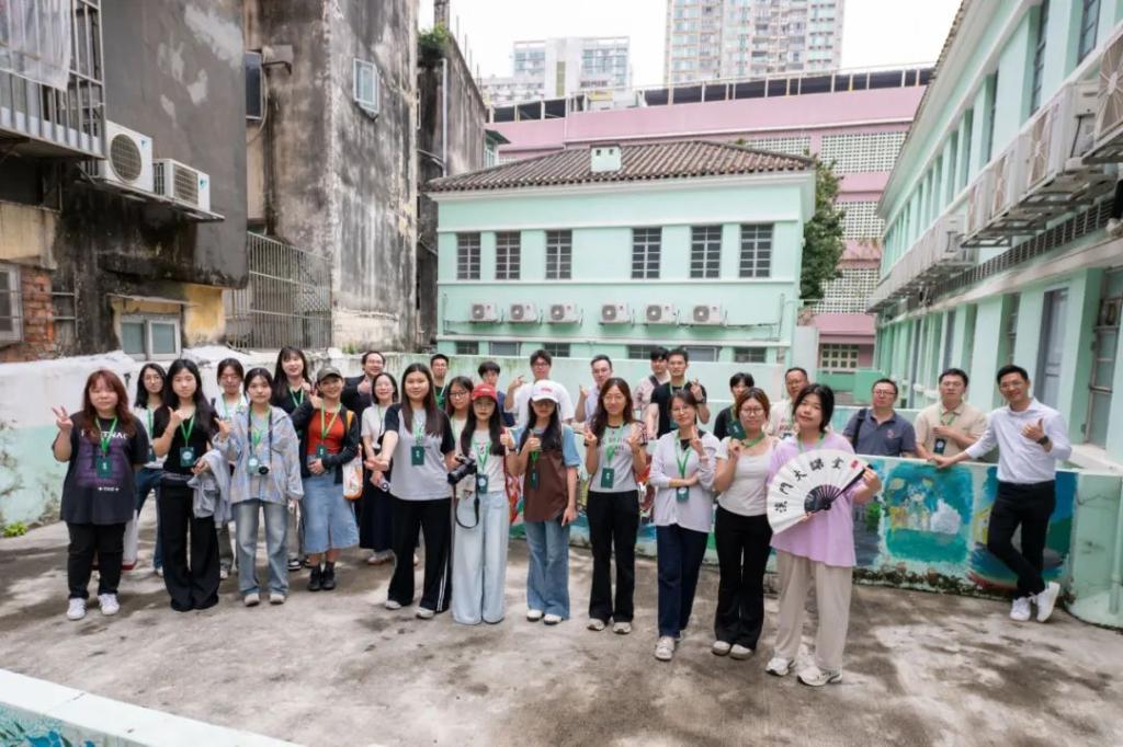 21E5F84FB1F78C06CC5F21AF50F_8FC427F8_1D263 21E5F84FB1F78C06CC5F21AF50F_8FC427F8_1D263