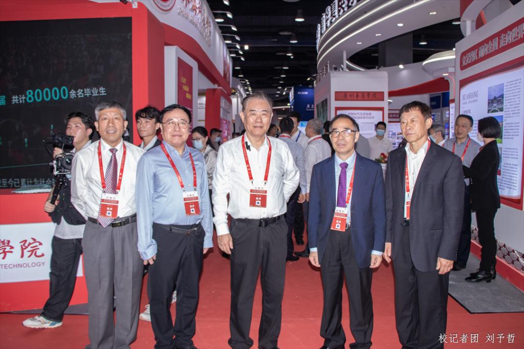 1059F160CDDD1798DB16F22D0DE_9B6C4951_188F7 1059F160CDDD1798DB16F22D0DE_9B6C4951_188F7