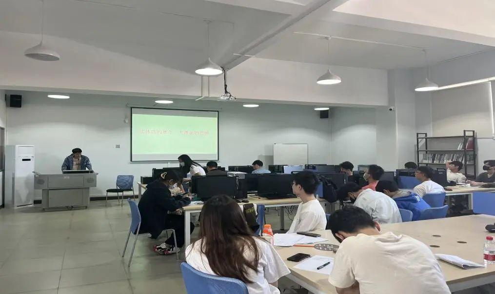 42C7D8A8C4692E9C4ECF974A404_41D57BB5_FD42 42C7D8A8C4692E9C4ECF974A404_41D57BB5_FD42