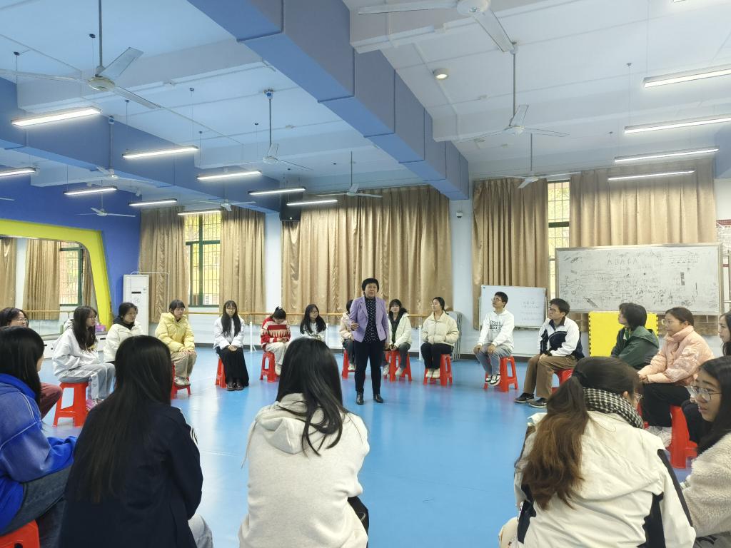 607AE3778268D7E7B90A85BECBB_6B238AFB_1A4EE 607AE3778268D7E7B90A85BECBB_6B238AFB_1A4EE