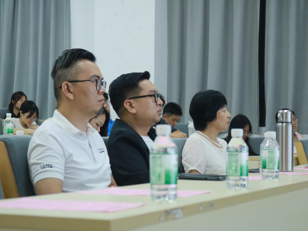 90A48C9105ACC6E0FA7BC4A1CDD_48D92986_F832