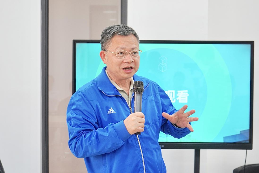 A66210E5ACE753CDFE9DE6EE3ED_E1F099FF_83FD3