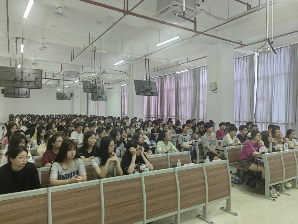 0DCB1E1E20692FA18E35802B02F_DCF5FE93_19ADE