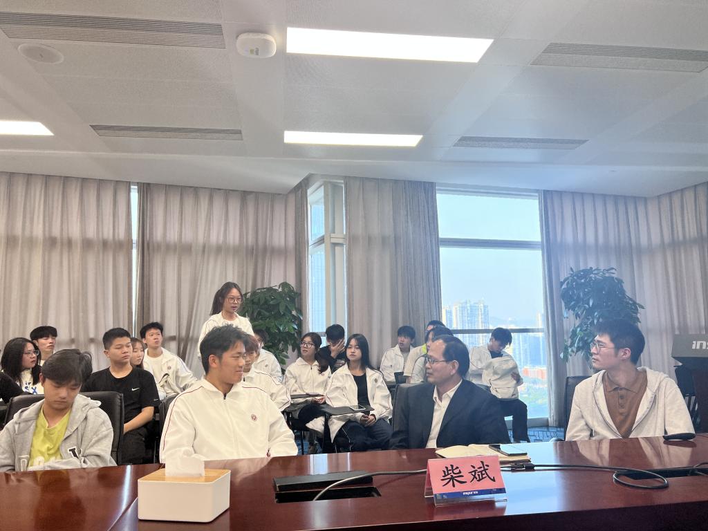 AED8DBD6290FF85A4E8CAFD5AD9_2A188705_1806D