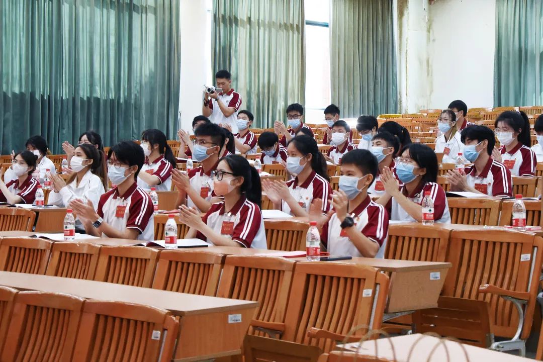 5D11C0A2D5A40881311CFBFC5E8_47672755_264A5 5D11C0A2D5A40881311CFBFC5E8_47672755_264A5