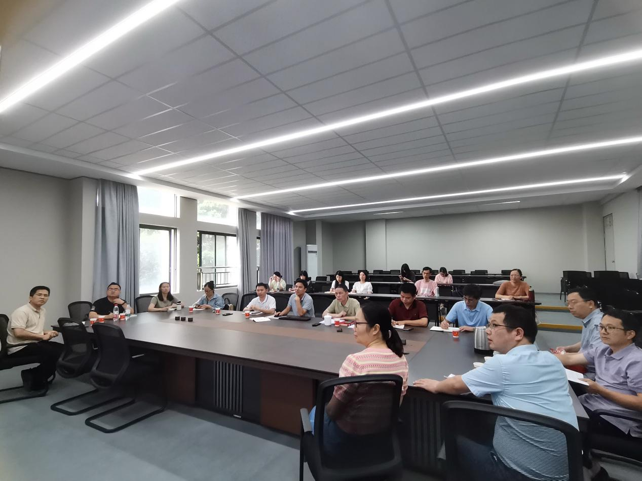 C6C8D2979BA7EBE7CE6ED0855B7_C4B058E2_CC997 CC997