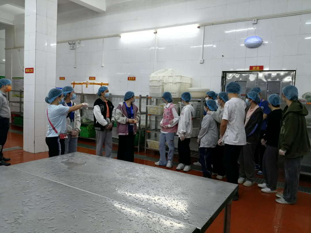 9626D50DC16AA1FA7BCCD1BFBBE_274B1F96_C5EA5