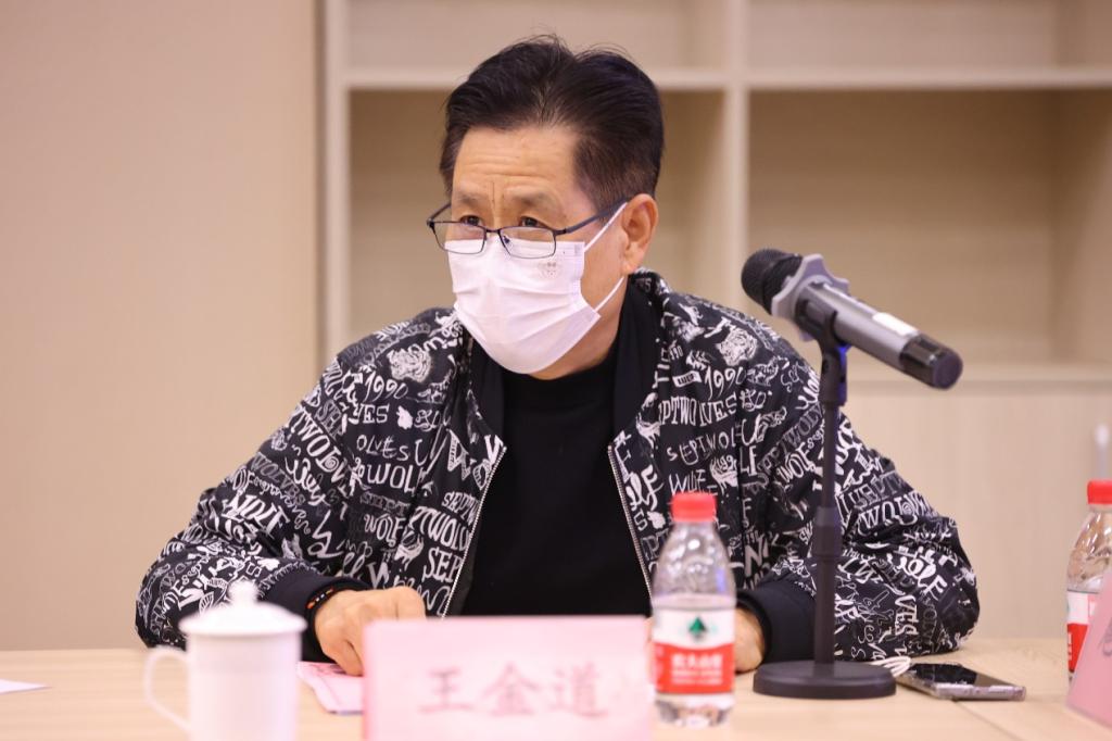 73AC8ADC42123449B0719EF8C51_F338C6C7_12699