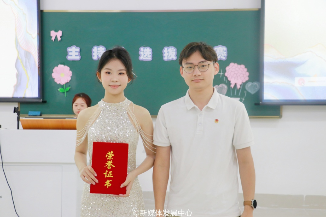 18002849BEA0836C3A61DA3BDB4_230C2205_BBDE8