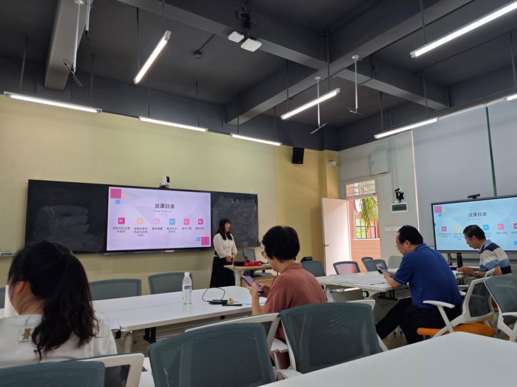 129520EA41CB6885FFB1CDC834A_B3A2FBFC_11C65