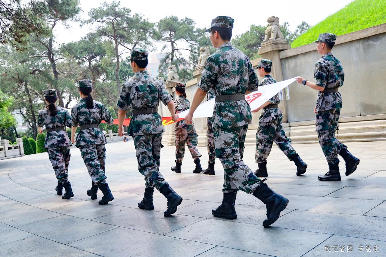 39E617AEAFD83E6632D3835D328_9CF523C7_3FCA3