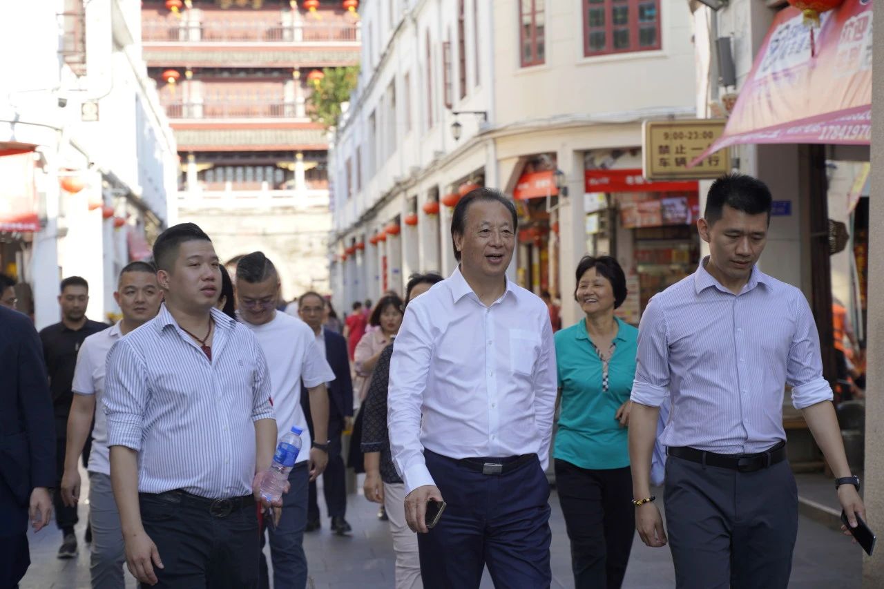 DED584E47F66B57EA0190598077_E3FD3C58_23026