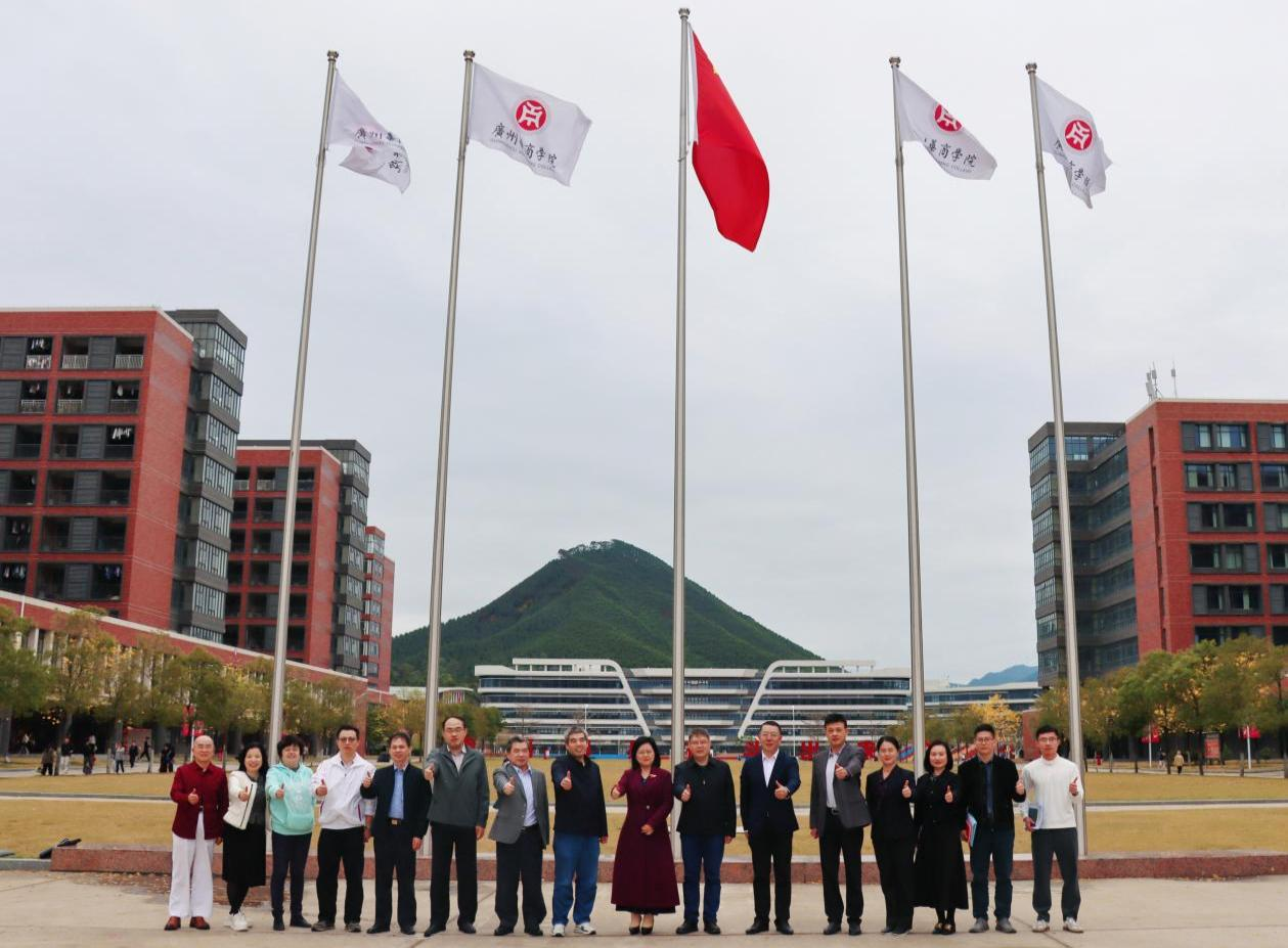 B14CB863CFAD6D7B095F116069C_080F3F27_F360A