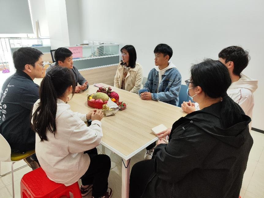 25A186FD412DDD9EAEB963BB8C0_B37F9F01_93D74