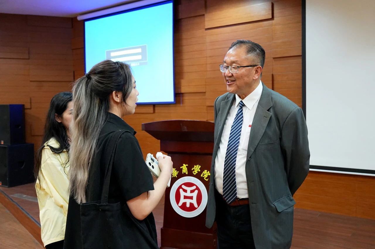 DE5A0838C2E2B3760E61B525825_CD829DDA_1D537