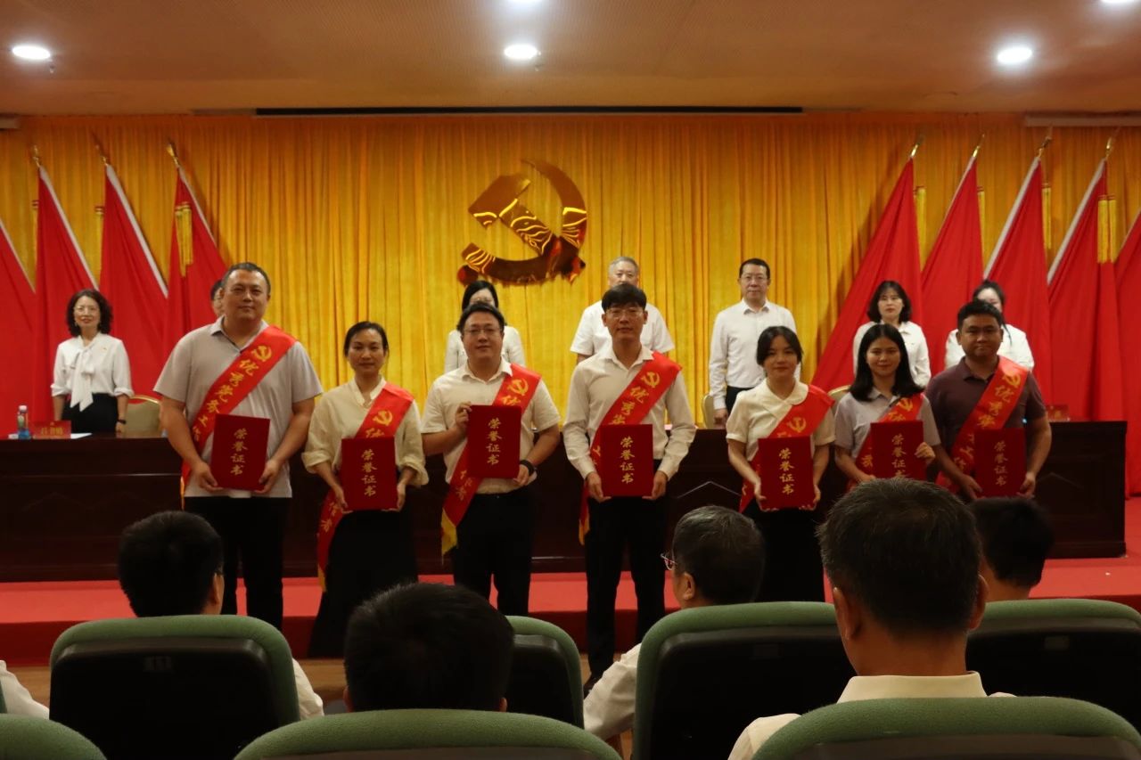 5A299BF079DD4E3FFDAC1AF35A7_F5C349BB_1DBC8