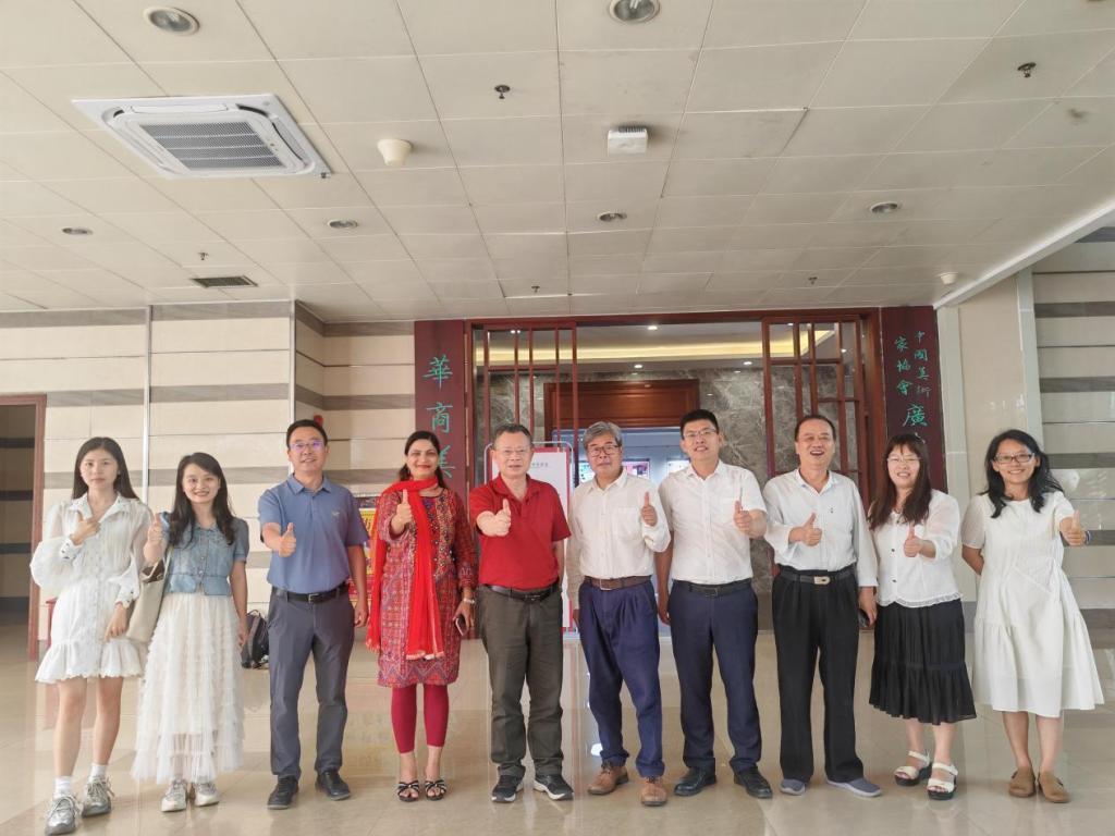 1724051EE00CD2AC81932C998BB_84A70593_16E13