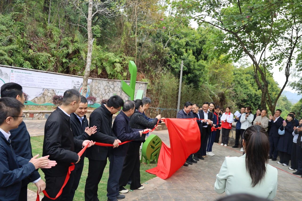 0A5409056F30010533151EDF0AA_791A973E_3EE49