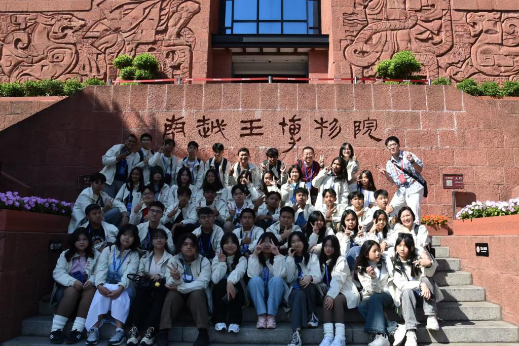 289A8072FC490382F1E18D60855_D0FDDB82_28096