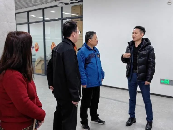 F4BCBD15D674A600AB3E82938CC_2B667B16_E18C0 F4BCBD15D674A600AB3E82938CC_2B667B16_E18C0