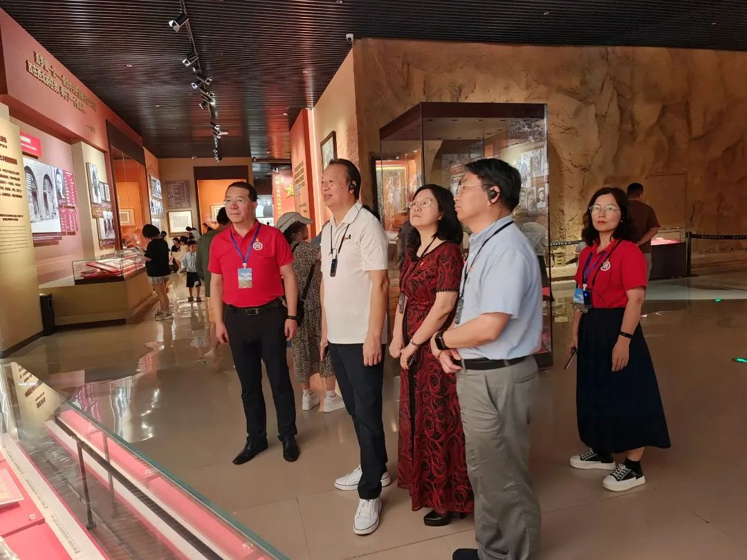 2BBDAB0DCB8FB2391B902F2F2EA_9E0157CD_23617 2BBDAB0DCB8FB2391B902F2F2EA_9E0157CD_23617