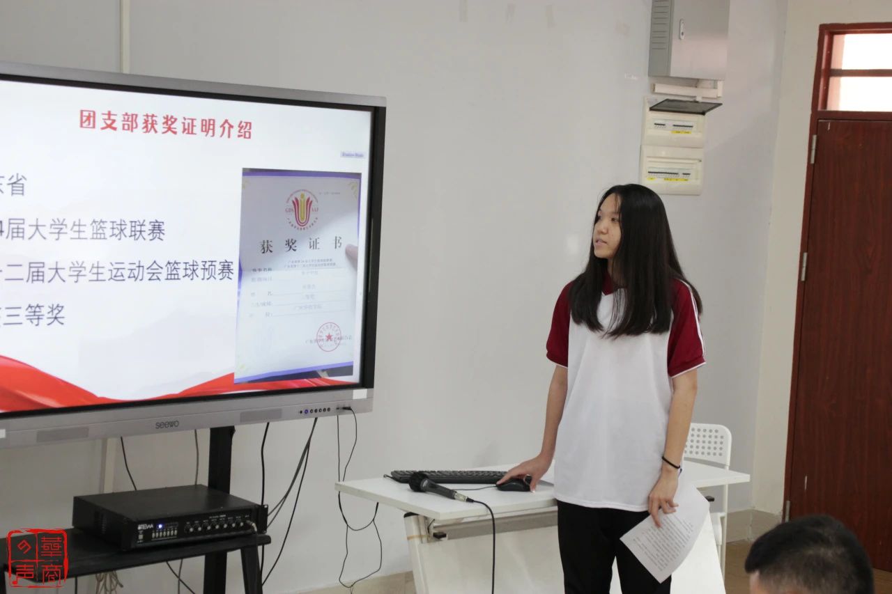 E1EBFD59A41828CF9B045BA1DF6_B6D2F376_15496