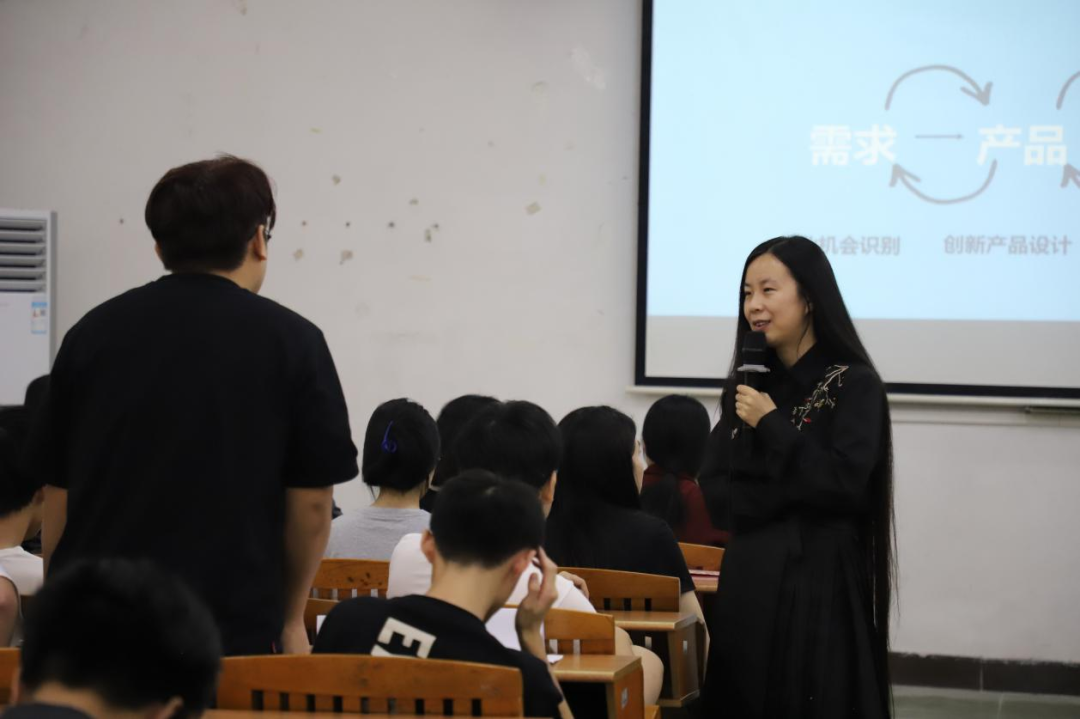 1558741C8436CD0EED4F321F5FB_A98FE001_54C2A