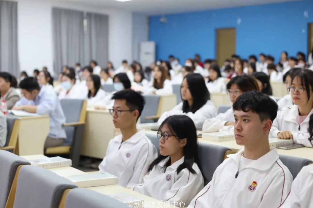 9A153921A69FDA2161EE764F121_2E7901D8_A3209 9A153921A69FDA2161EE764F121_2E7901D8_A3209