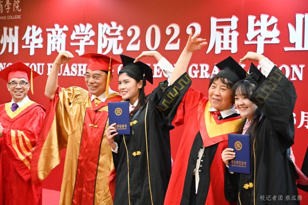 A1774C558B825AB26AD97E18BCD_9121BD90_1FDA9