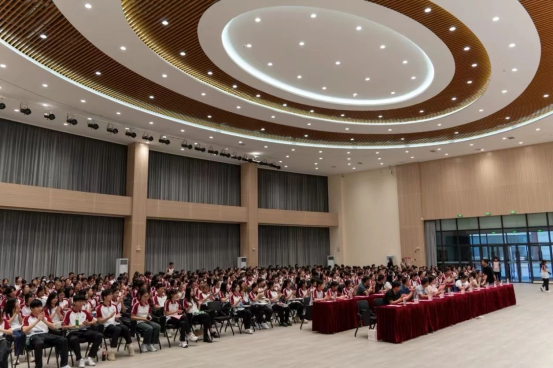 1688CA733886129C9832BC5D787_7D78C676_C72A5