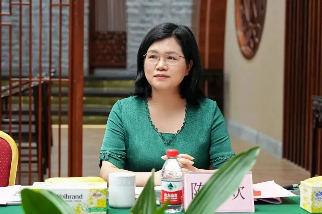 55C1F4591C94D2ECF30757C08AC_B40F8296_1683E