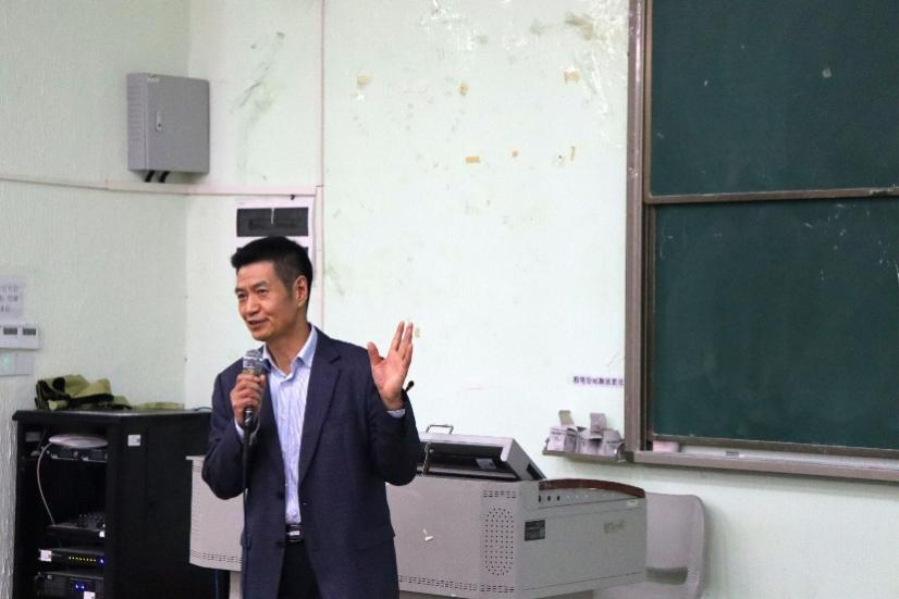 B9866CFEE1D7559F85C0749CF3C_91B8608B_59767