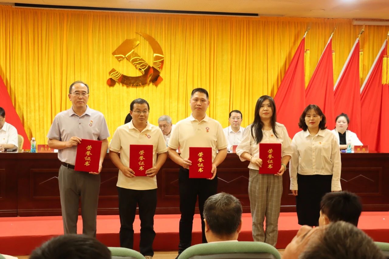 25800F5F3F1FC87804F096FC347_BF1E12D7_21DF4